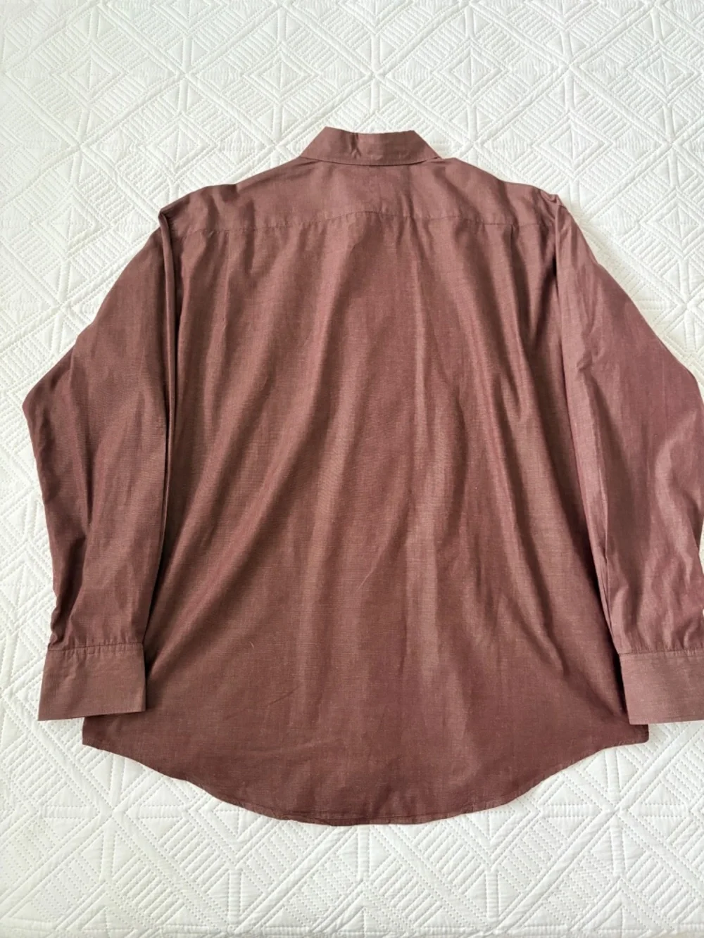 Banana Republic Men's 100% CottonLong Sleeve Button Up Shirt Burgundy Large